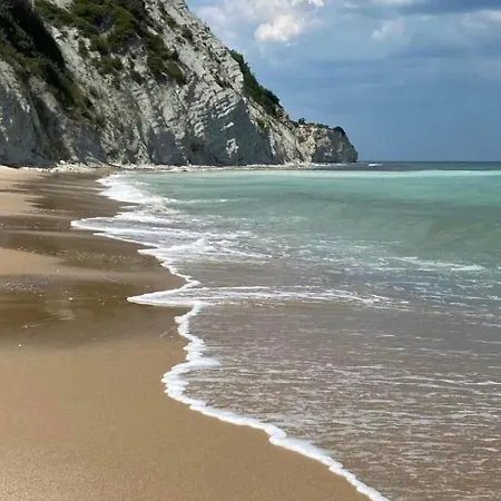 Summer Rose By The Sea Apartament *