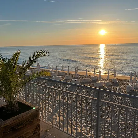 Apartament Summer Rose By The Sea